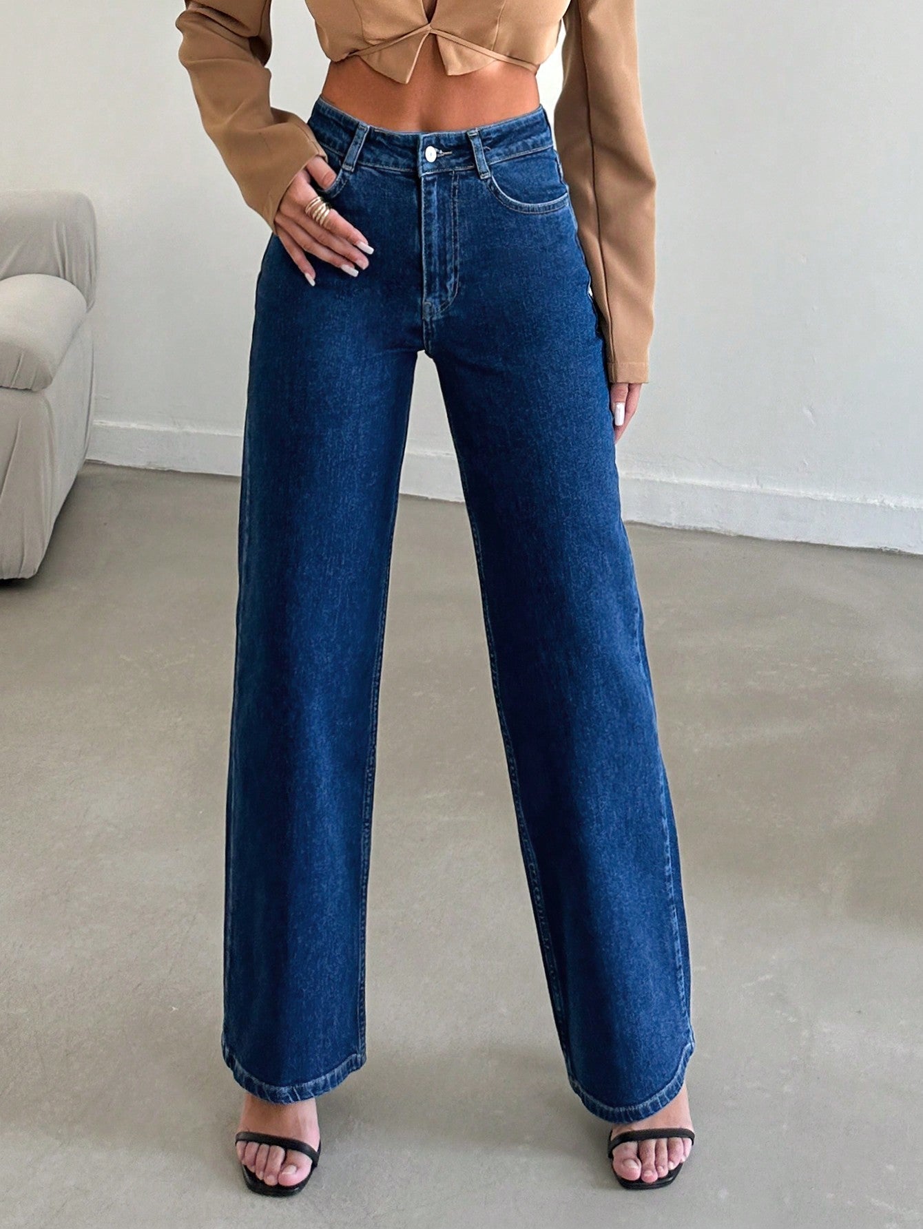 Essential Sculpted Straight Fit Jeans