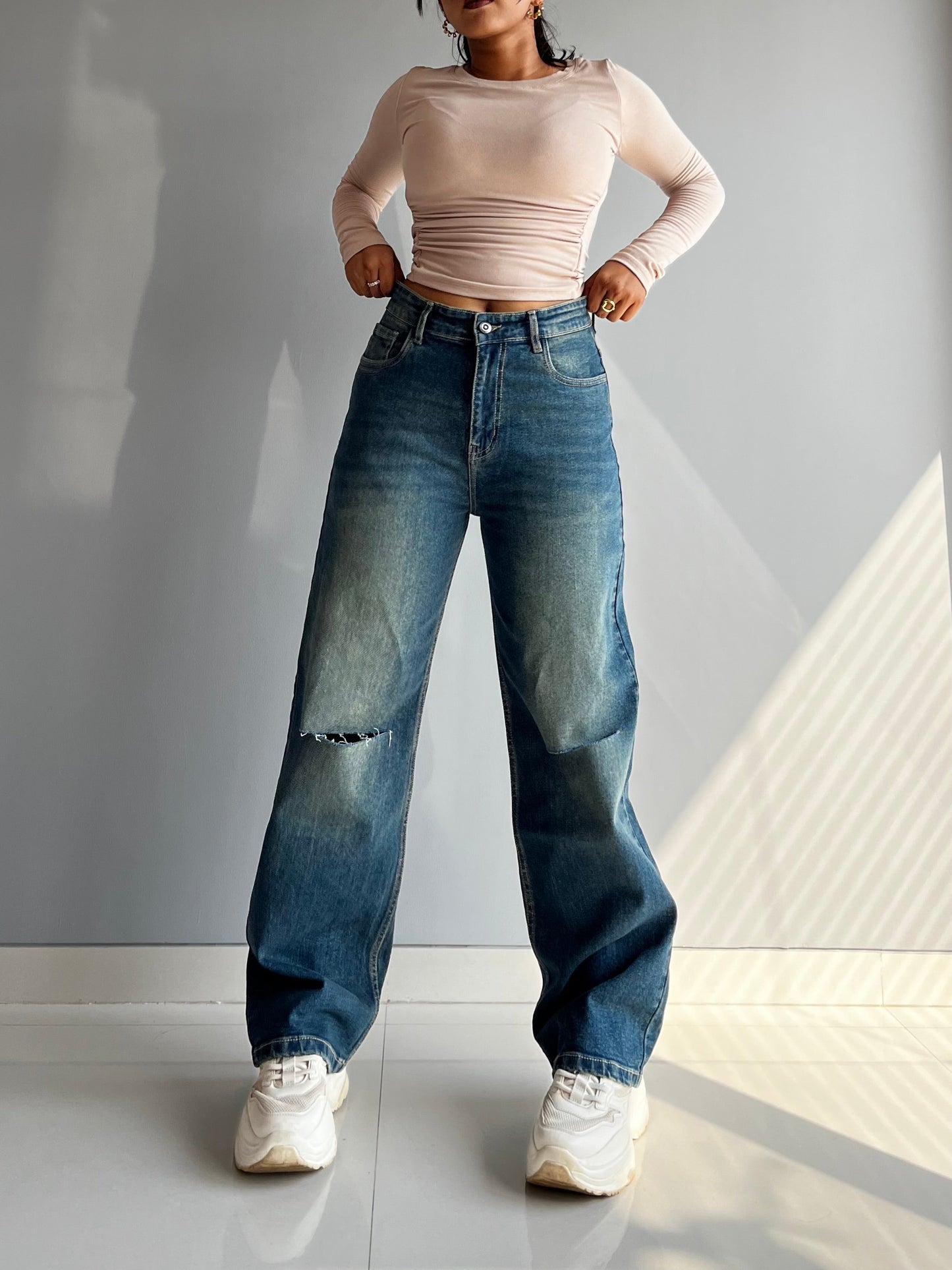 90's Blue Ripped Baggy fit Jeans